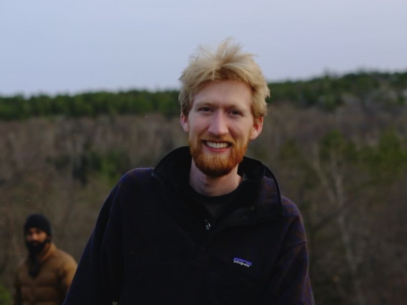 headshot of chris randall